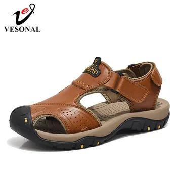 VESONAL/2019 г. новые летние туфли из натуральной кожи на выход, мужские сандалии для мужчин, Повседневные Классические пляжные сандалии для водн... - купить со скидкой